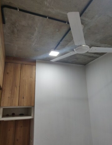 Furnished Amenities in  Office Space at Lalpur Chowk – for Rent