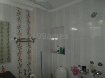 Bathroom in 2 BHK Apartment at Vasant Kunj – for Sale