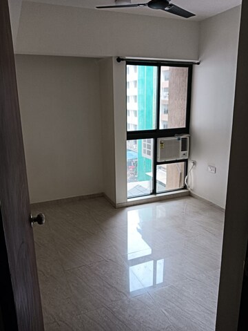 Room in 2 BHK Apartment at Lodha Quality Home Tower 2, Majiwada – for Rent