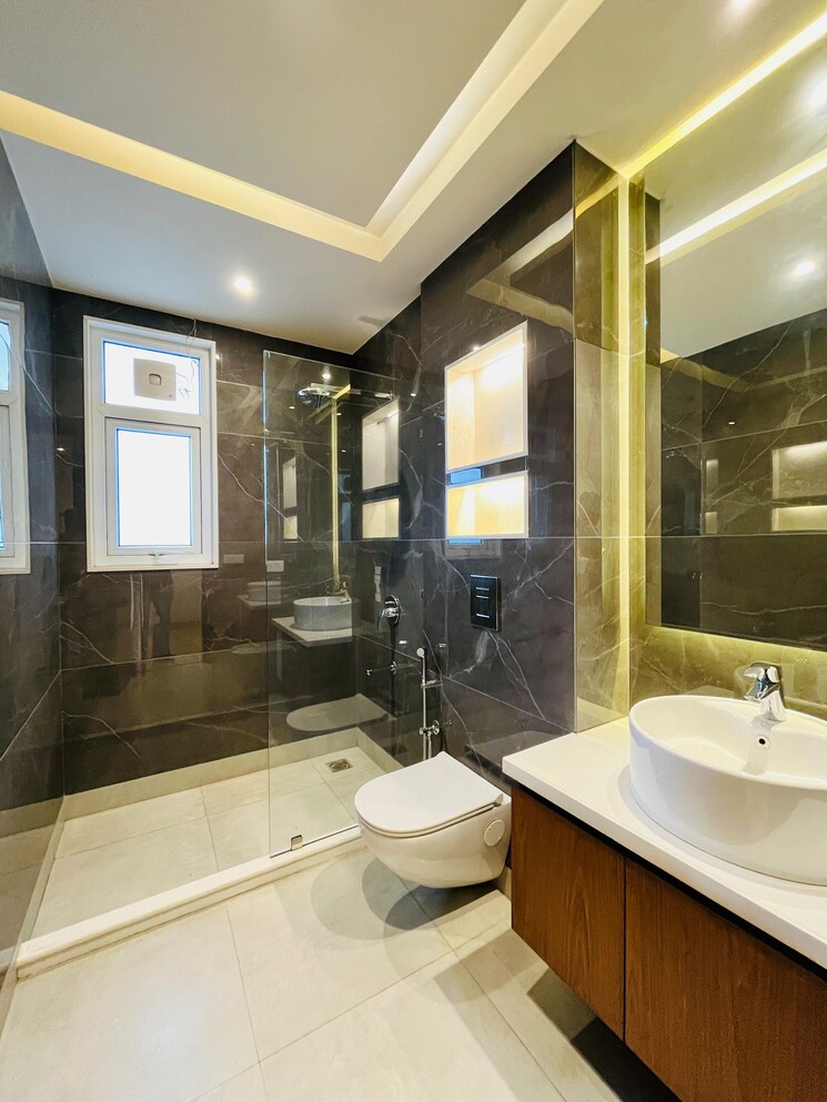 Master Bedroom, sushant-lok-3 4 Bedroom 398 Sq.Yd. Builder Floor In Sector 57 Gurgaon 8048466