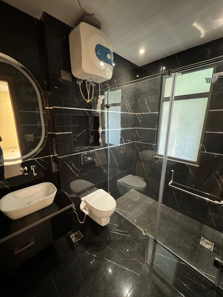 Gym, dlf-royale-residences 4 Bedroom 400 Sq.Yd. Builder Floor In Dlf Phase I Gurgaon 8048469