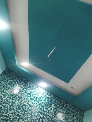 Furnished Amenities in 2 BHK Independent House at Sector 52 – for Sale