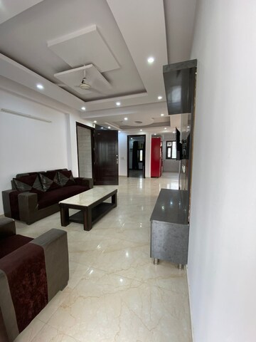 Living Room in 3.5 BHK Builder Floor at SS Southend Floors, South City 2 – for Sale