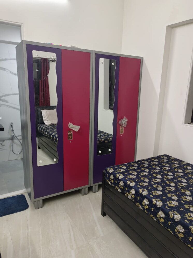 Bedroom, andheri east Pg For Girls In Andheri East 8048519