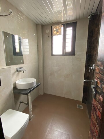 Bathroom in 3 BHK Builder Floor at Nirvana Country Birch Court, Sector 50 – for Sale