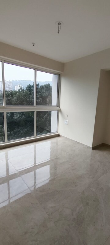 Room in 3 BHK Apartment at Tata Serein, Pokhran Road No 2 – for Rent