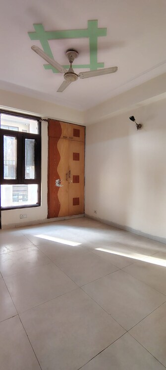 4 BHK Apartment For Resale in Express Garden Vaibhav Khand Ghaziabad  8048547