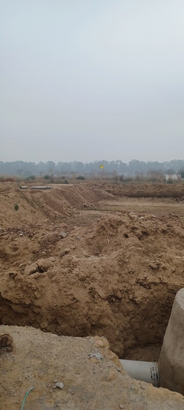  Plot For Sale in Parbhat Road