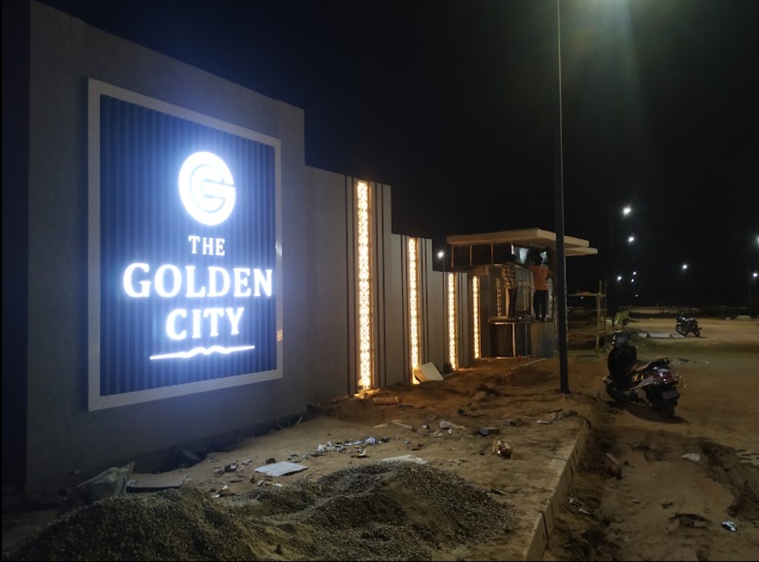 3 BHK + Servant Room Builder Floor For Sale in World Wide The Golden Cit