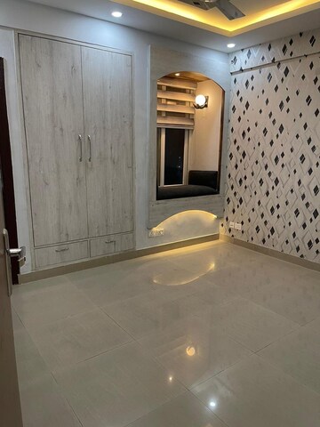 Bathroom in 3 BHK Apartment at Ramprastha Primera, Sector 37d – for Rent