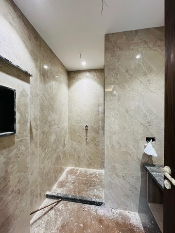 Bathroom in 4 BHK Builder Floor at Sushant Lok 3, Sector 57 – for Sale