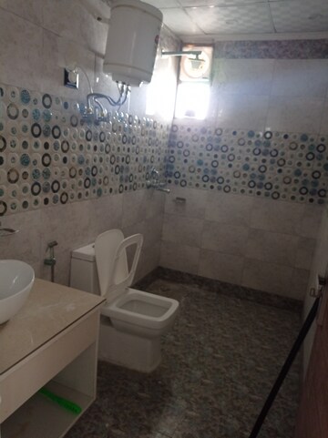 Attached Bathroom in 2 BHK Apartment at Vaibhav Khand – for Rent