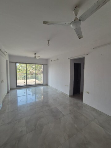 Room in 2 BHK Apartment at Spenta Palazzio, Sakinaka – for Rent