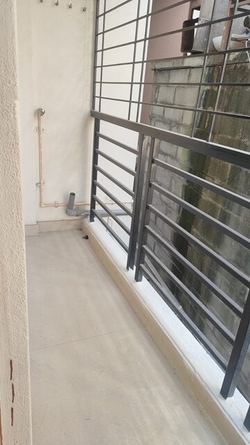 Balcony in 1 BHK Apartment at Indiranagar – for Rent