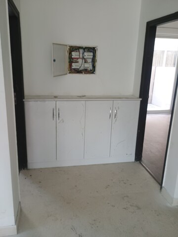 Room in 3 BHK Builder Floor at BPTP Amstoria, Sector 102 – for Rent