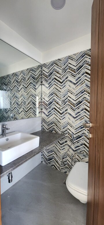 Attached Bathroom in 3 BHK Apartment at Chembur – for Rent