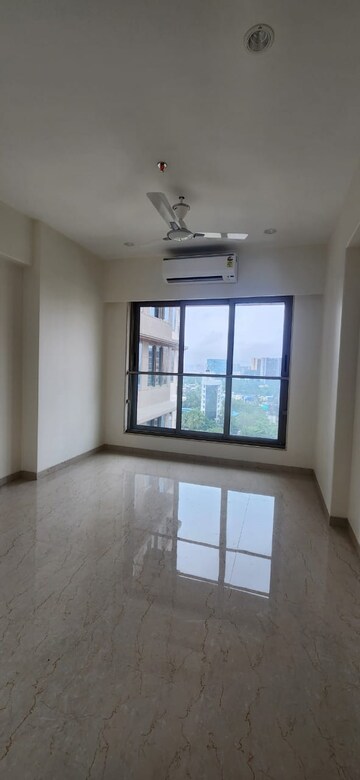 Room in 3 BHK Apartment at Chembur – for Rent