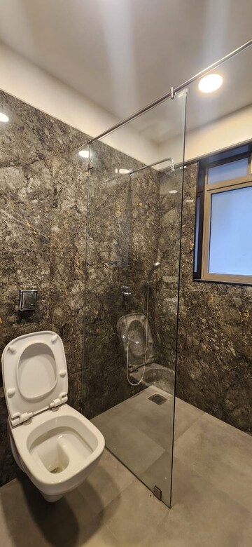 Attached Bathroom in 3 BHK Apartment at Chembur – for Rent