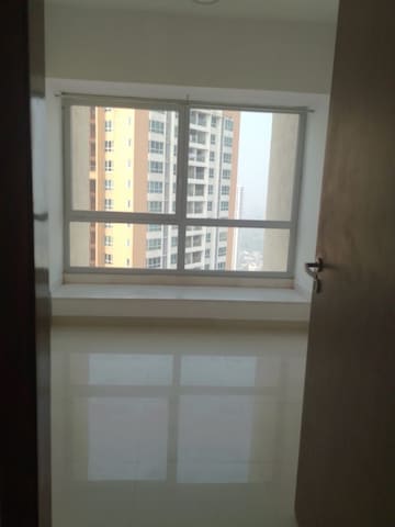 2.5 BHK Apartment For Resale in DB Orchid Woods Goregaon East Mumbai  8048975