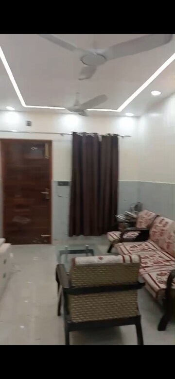 Living Room in 2 BHK Apartment at Arun Vihar Sector 37, Sector 37 – for Rent