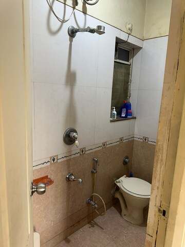 Bathroom in 2 BHK Apartment at Tharwani Heritage, Kharghar Sector 7 – for Rent