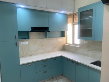 Kitchen in 3.5 BHK Builder Floor at Orchid Island, Sector 51 – for Rent