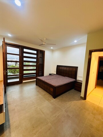 Room in 3.5 BHK Builder Floor at GMADA Eco City, North Mullanpur – for Rent