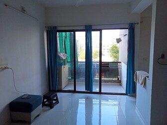 2 BHK Apartment For Rent in Tragad Ahmedabad  8049122