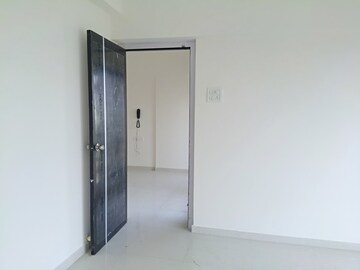 Room in 2 BHK Apartment at Prathamesh Krupa Kedar Darshan, Andheri West – for Rent