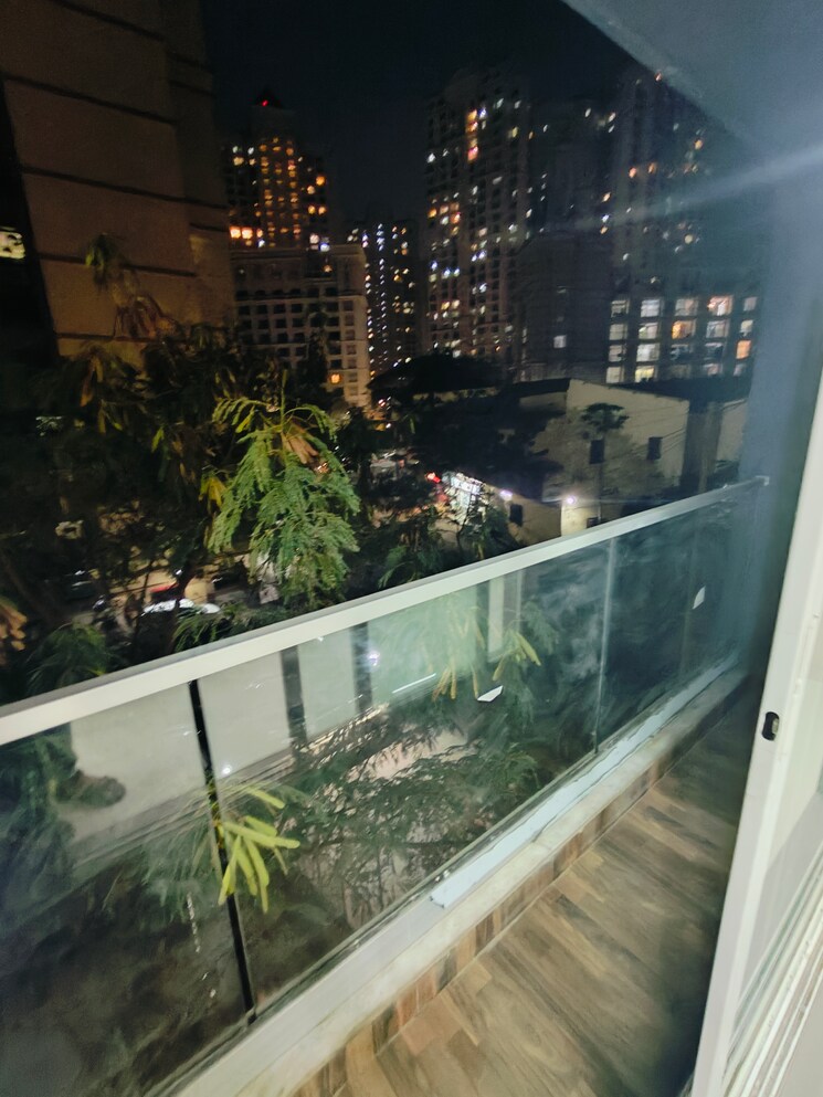 Balcony, kabra-hyde-park-residency-f5-building-phase 1 Bedroom 430 Sq.Ft. Apartment In Manpada Thane 8049224