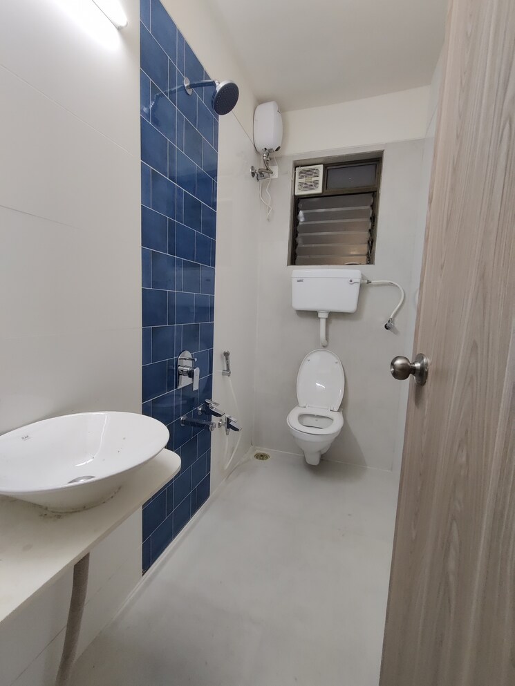 Bathroom, pnk-onyx 2 Bedroom 995 Sq.Ft. Apartment In Mira Road Thane 8049267