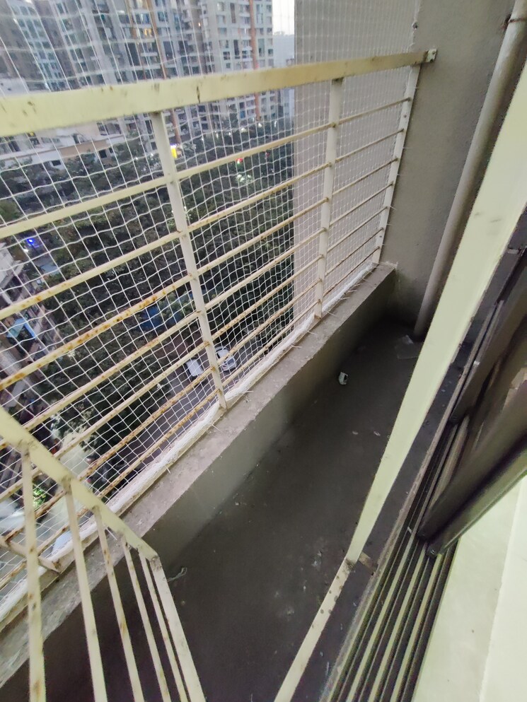 Balcony, pnk-onyx 2 Bedroom 995 Sq.Ft. Apartment In Mira Road Thane 8049267