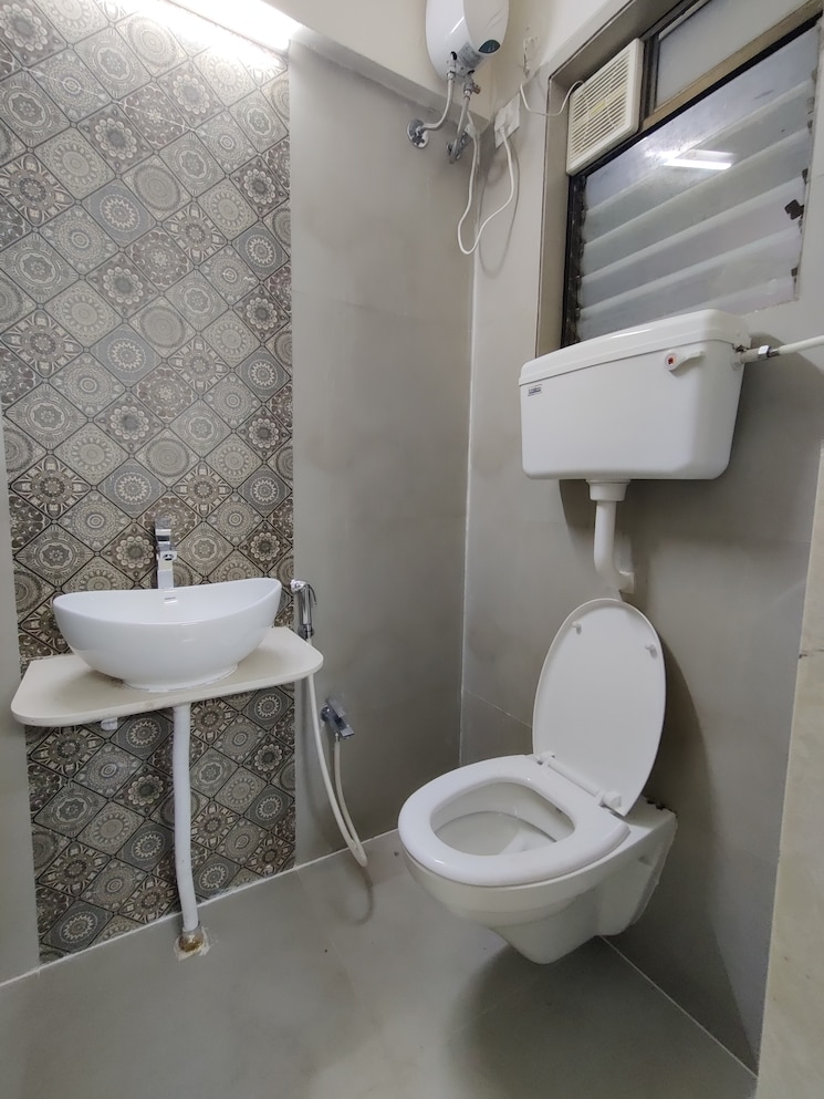 Bathroom, pnk-onyx 2 Bedroom 995 Sq.Ft. Apartment In Mira Road Thane 8049267