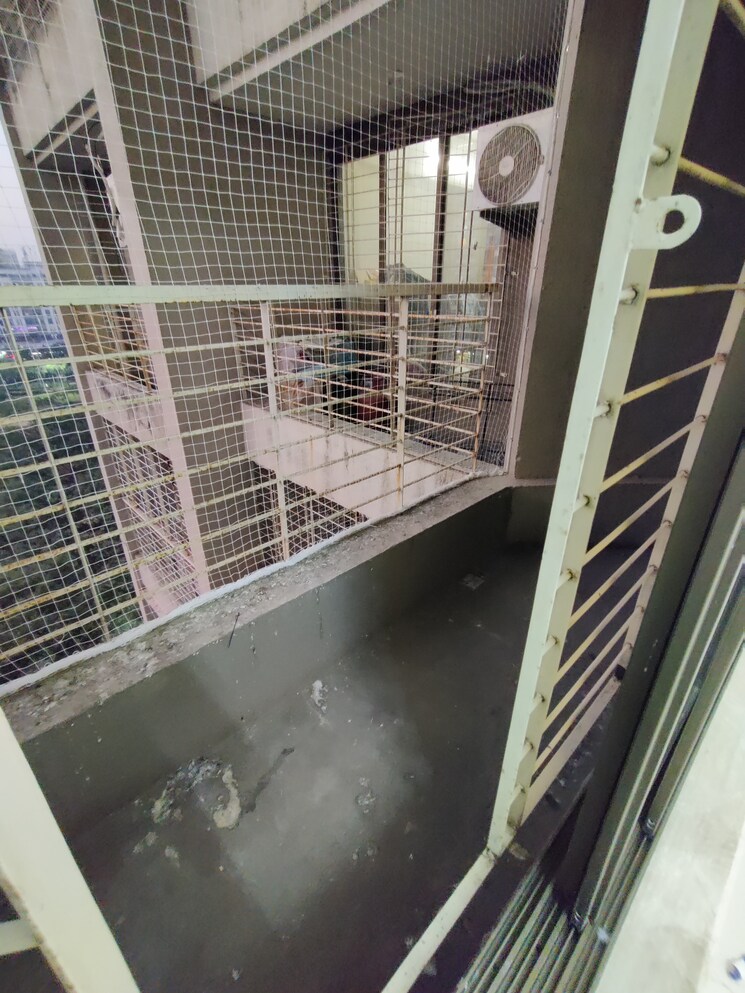 Balcony, pnk-onyx 2 Bedroom 995 Sq.Ft. Apartment In Mira Road Thane 8049267