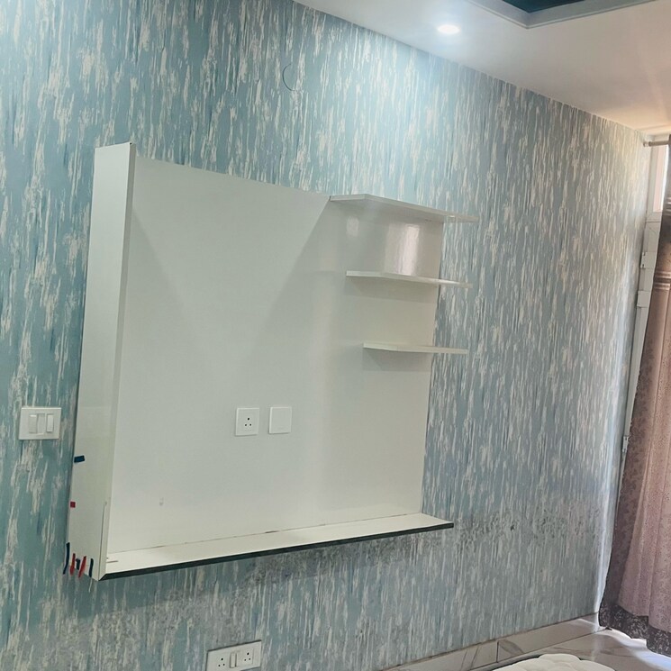 Room, patiala road 3 Bedroom 1200 Sq.Ft. Apartment In Patiala Road Zirakpur 8049276