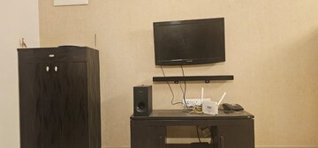 Furnished Amenities in 2 BHK Apartment at Regency Pinnacle Heights, Thanisandra – for Rent