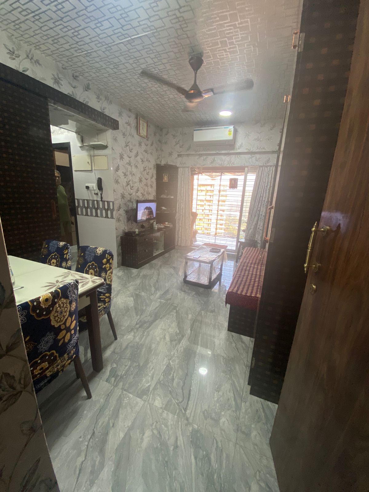 1 BHK 450 Sq.Ft. Apartment in Kalpataru Hills