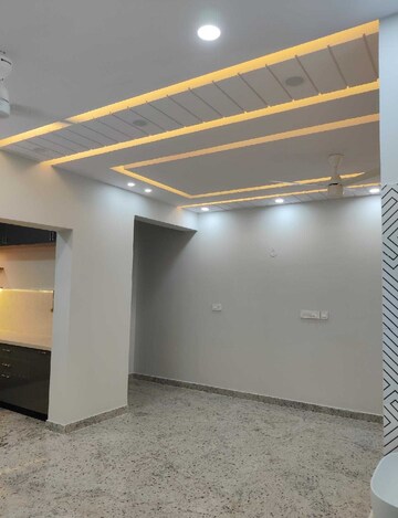 Room in 3 BHK Apartment at Tetra Grand Green Aspire Thanisandra, Thanisandra – for Rent
