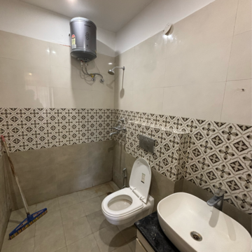 Attached Bathroom in 1 BHK Apartment at Royal Oxford Street, Utrathiya – for Rent