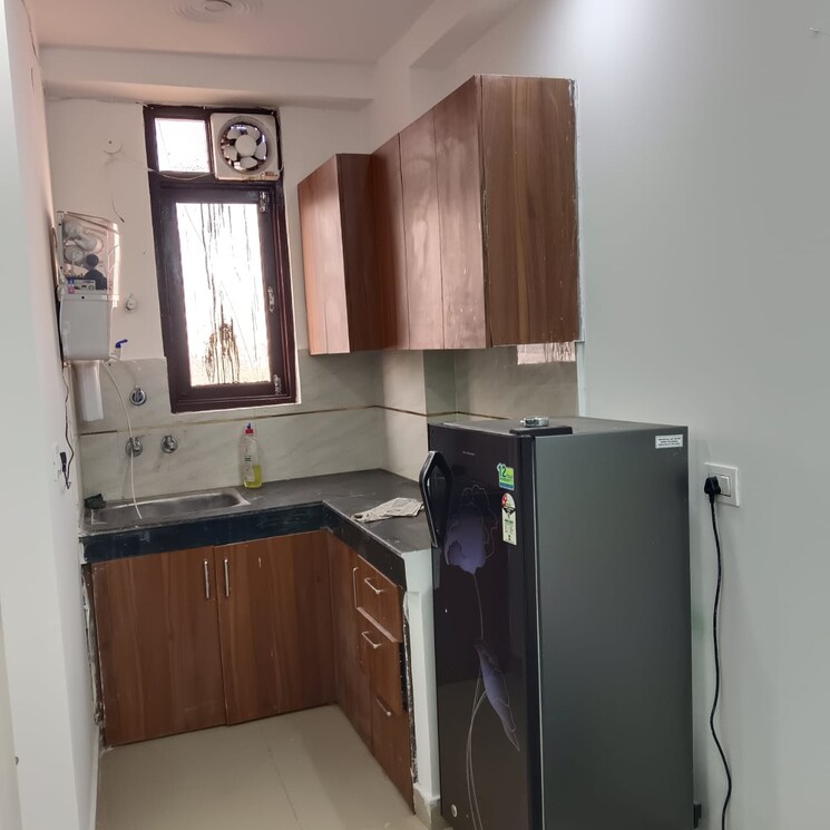 Kitchen, freedom fighters enclave 1 Bedroom 450 Sq.Ft. Apartment In Freedom Fighters Enclave Delhi 8049428