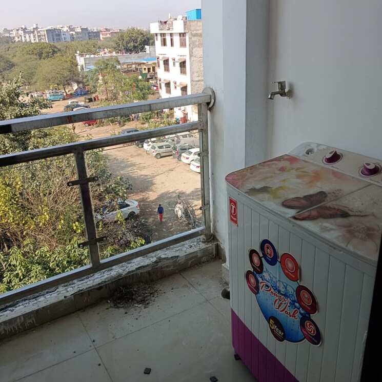 Exterior View, freedom fighters enclave 1 Bedroom 450 Sq.Ft. Apartment In Freedom Fighters Enclave Delhi 8049428