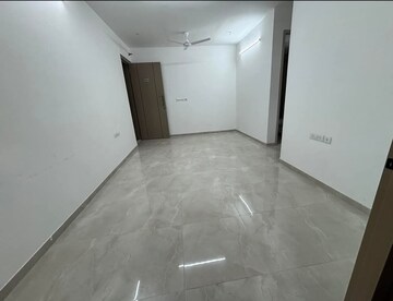 Room in 2 BHK Apartment at Sheth Vasant Blossom, Marol – for Rent
