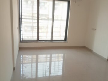 Room in 3 BHK Apartment at Samarpan CHS, Mira Road – for Rent