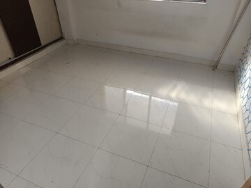 Bathroom in 2 BHK Apartment at Laxmi Paradise, Mira Road – for Rent