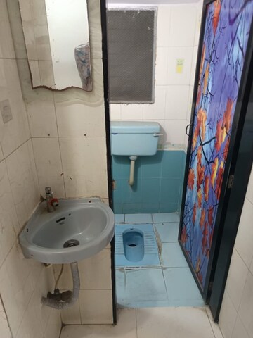 Bathroom in 2 BHK Apartment at Laxmi Paradise, Mira Road – for Rent