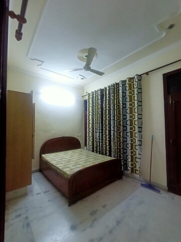 Living Room in 2 BHK Independent House at Sector 16 – for Rent