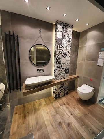 Bathroom in 3.5 BHK Builder Floor at Krishna Nagar – for Rent