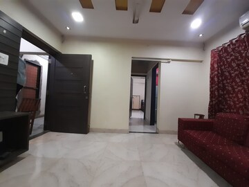 Room in 1 BHK Apartment at Royal Palms, Goregaon East – for Rent