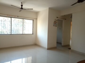 Room in 3 BHK Apartment at Tulsi Apartment, Spine Road – for Sale