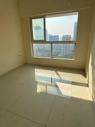 Room in 2 BHK Apartment at The Wadhwa Atmosphere, Mulund West – for Sale
